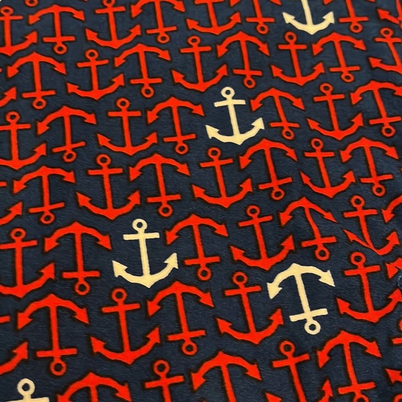 EUC LuLaRoe Anchor leggings Tall and Curvy - Picture 2 of 4